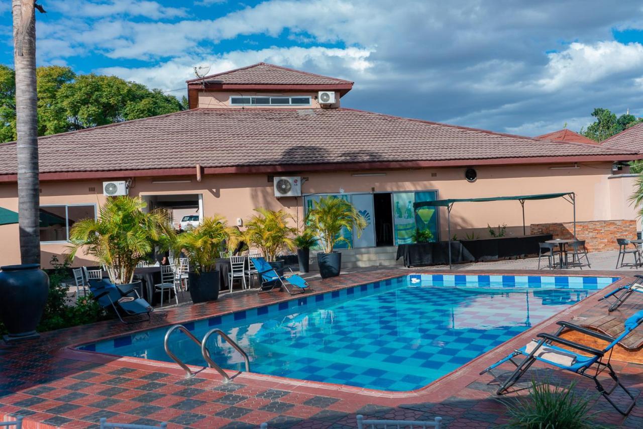 Mika Lodge Lusaka Exterior foto
